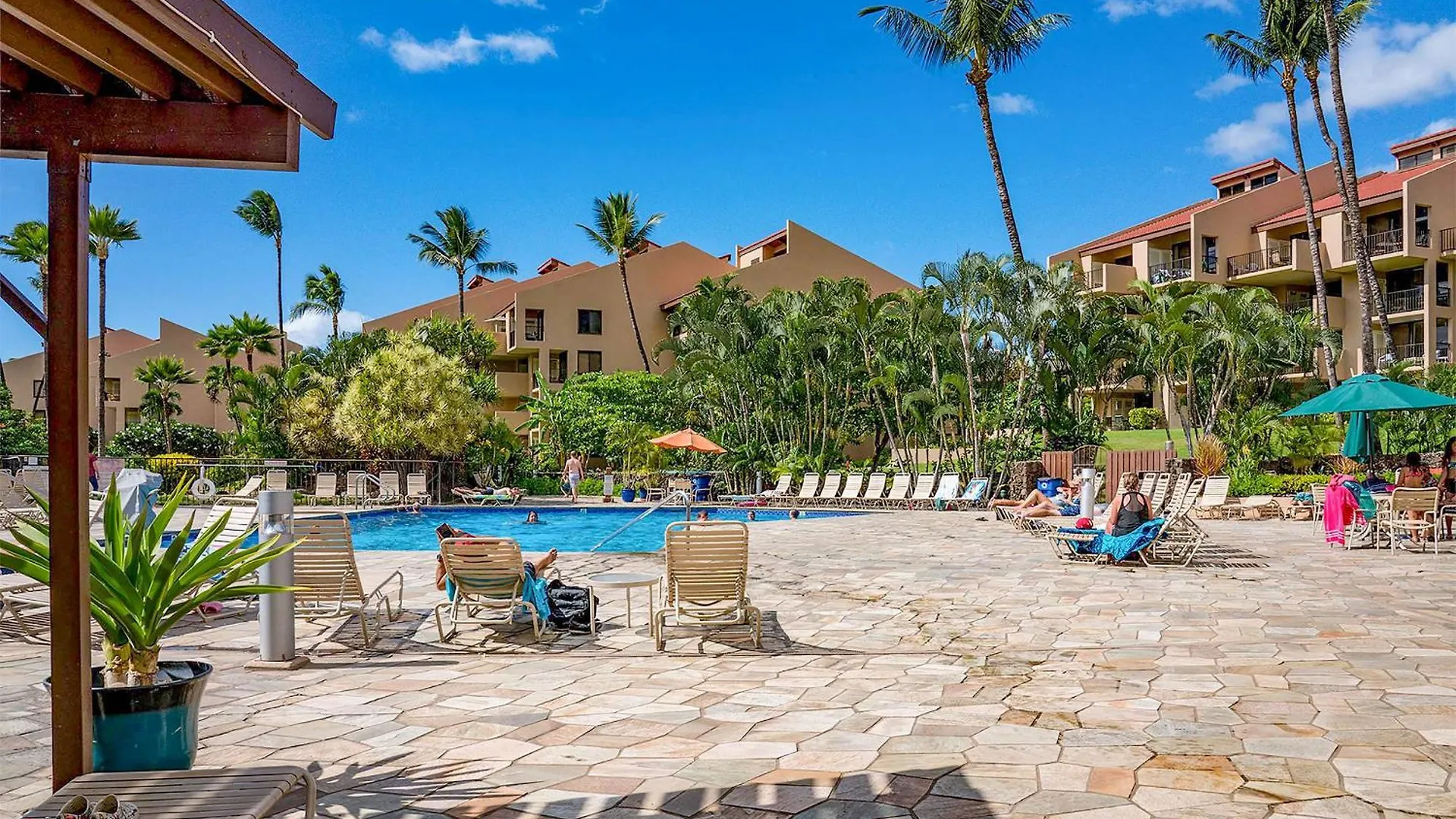 בית נופש ויילי Kamaole Sands 2-406, Ocean Views, Split Ac, 2 Bdrm
